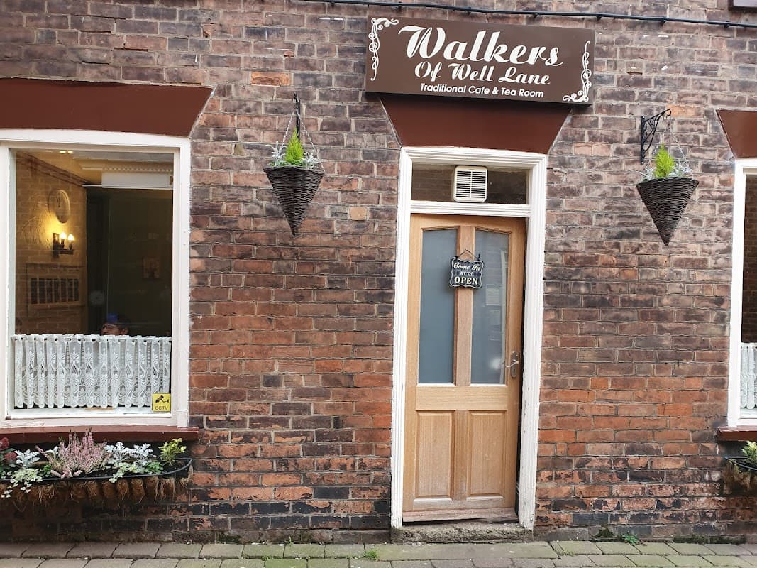 Cafe Polly's Café & Tearoom in beverley