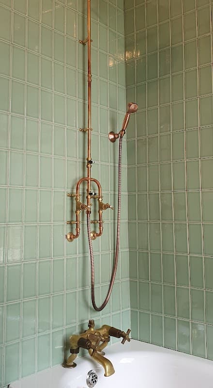 Sylvester's Plumbing Service, David Sylvester - Plumbers in beverley