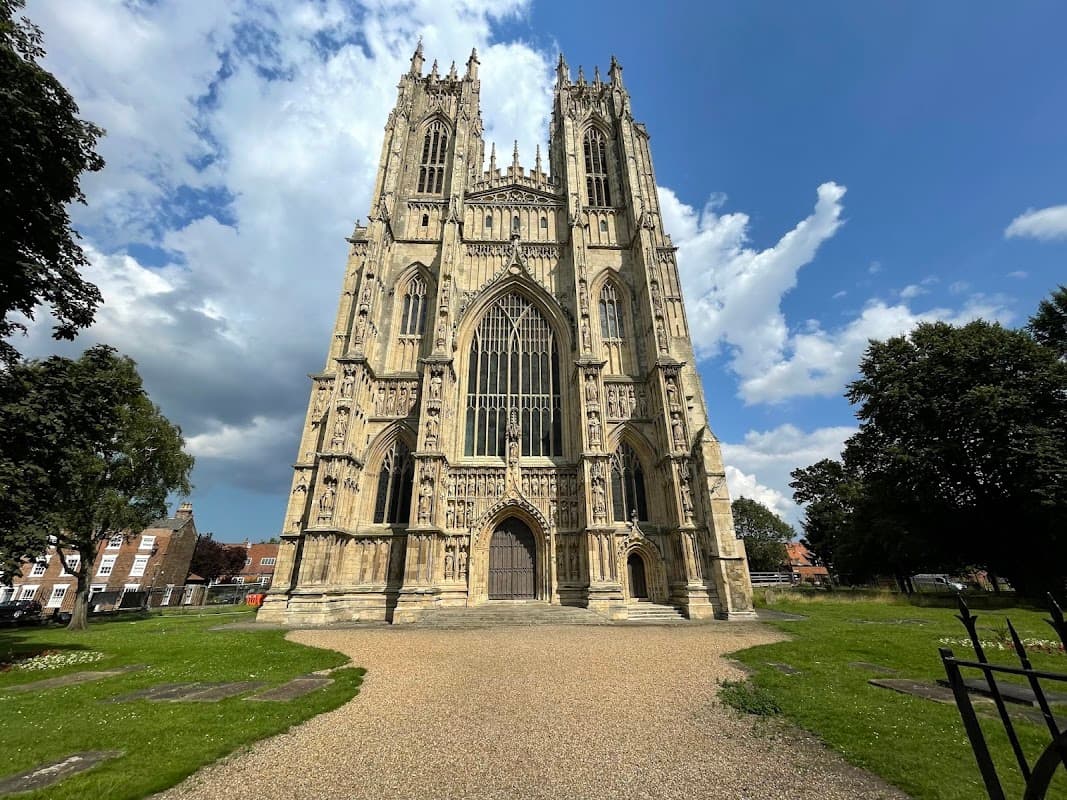 Willow Lane Caravan Site - Campsite in beverley