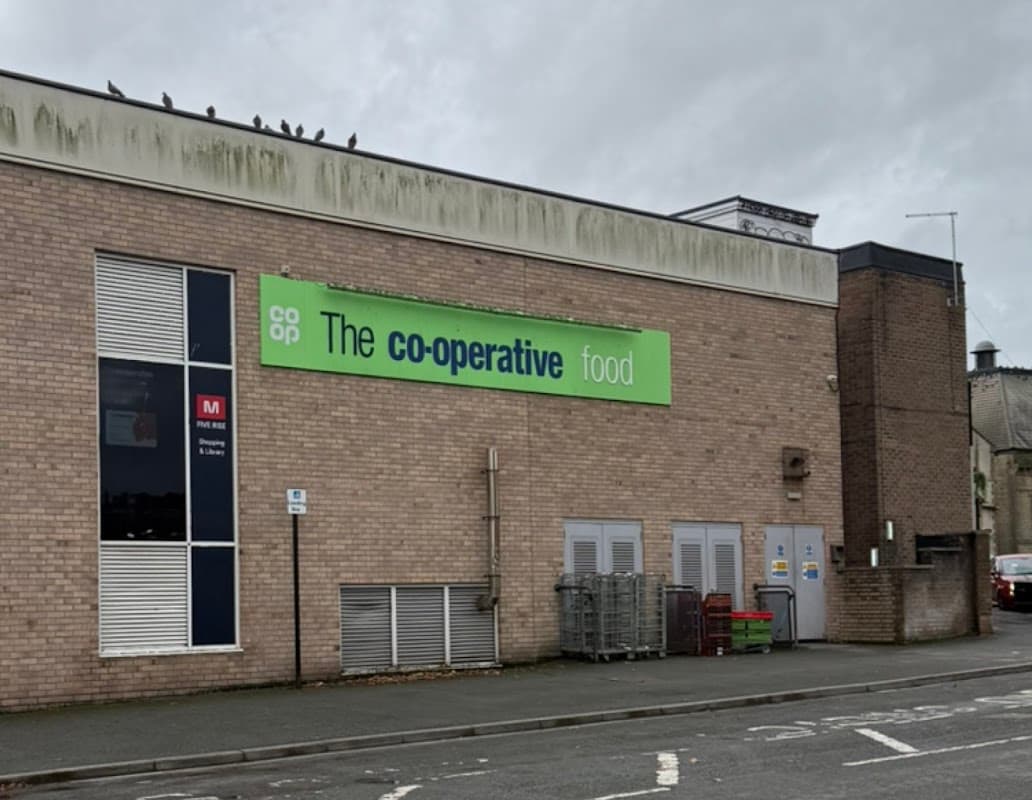 5 Rise Shopping Centre - Shopping Centres in bingley