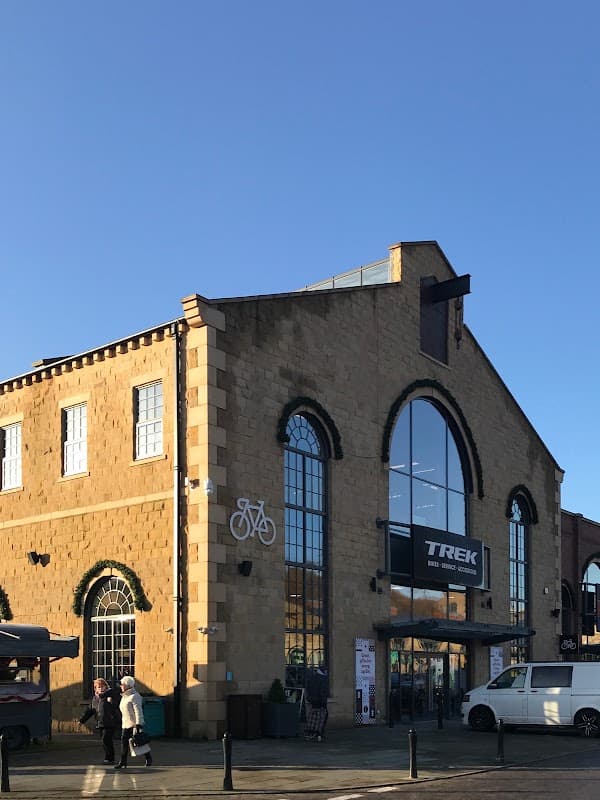 Trek Bicycle Sheffield Fox Valley - Bike Shops in bolsterstone ewden village