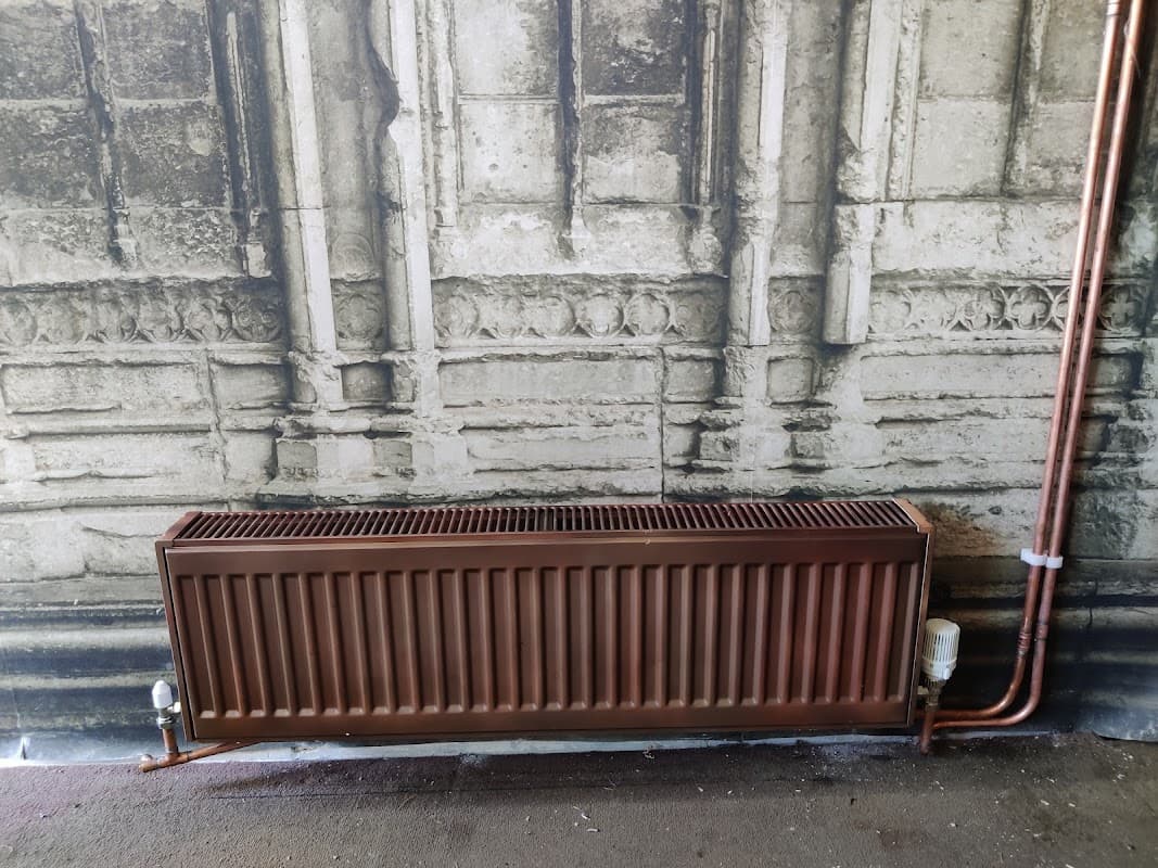 AA 24/7 Gas Heating & Plumbing Gas Engineer - Plumbers in bradford