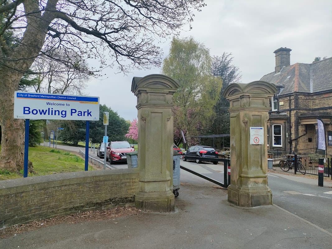 Bowling Park - Park in bradford