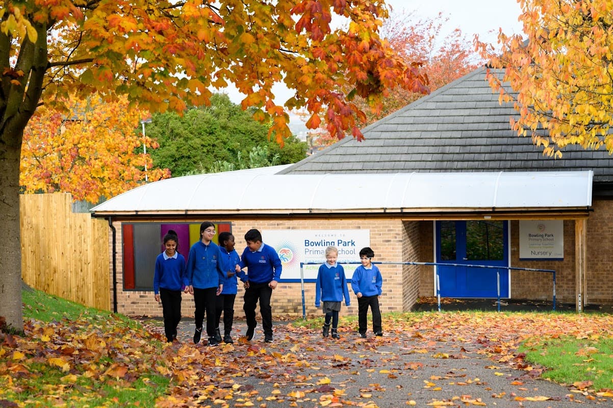 Bowling Park Primary School (New Cross Street) - Primary Schools in bradford