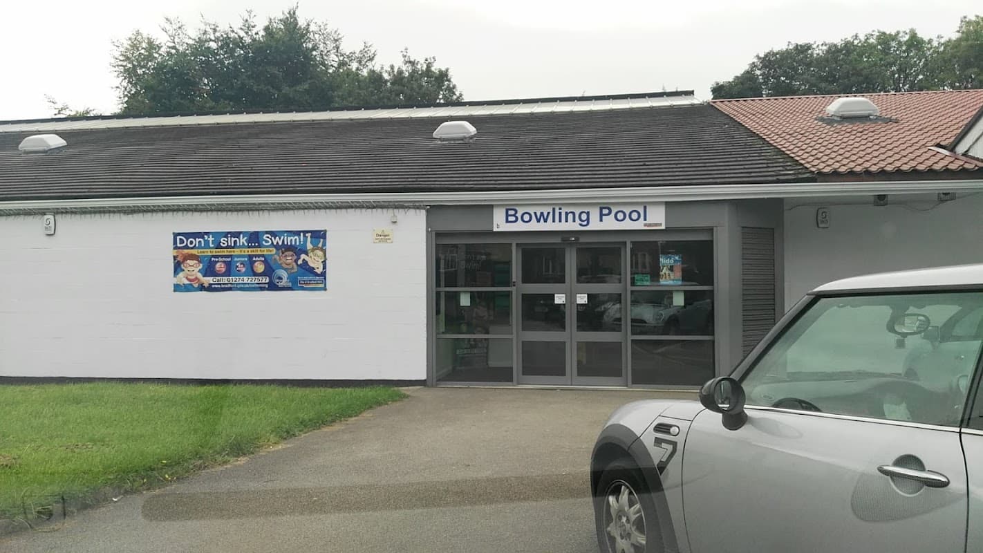 Bowling Pool - Swimming Pools in bradford