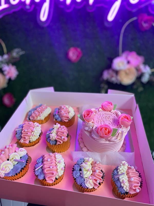 Cakes & Treats - Bakers in bradford