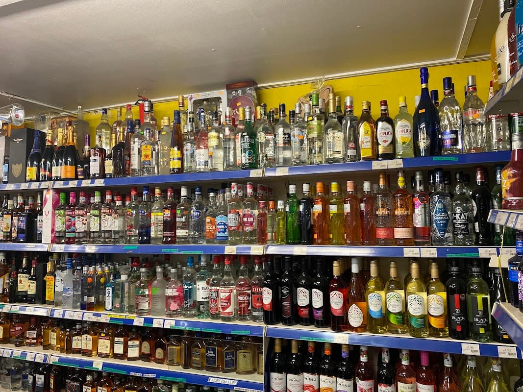 Carlisle Off Licence - Off Licences in bradford