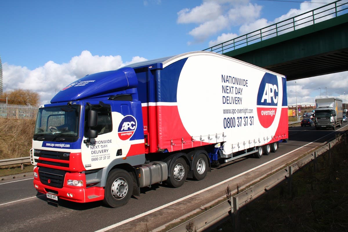 Courier Logistics Ltd - APC Bradford - Couriers in bradford