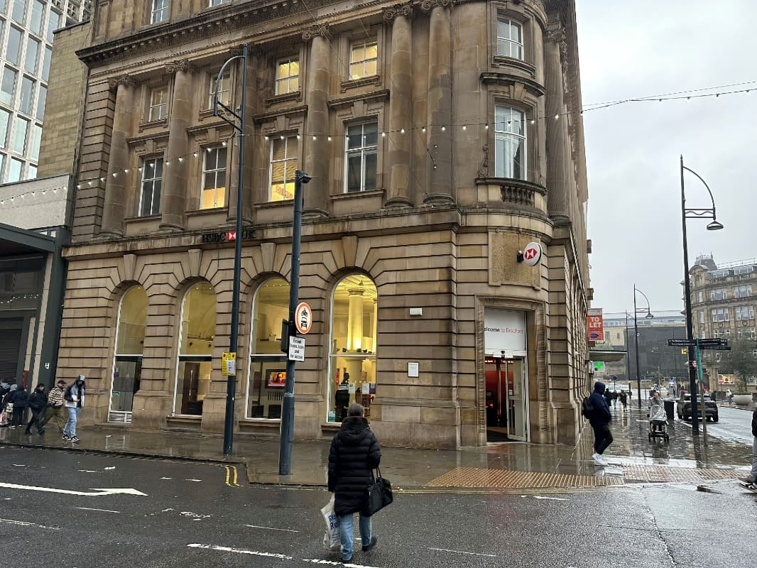 HSBC Bradford - Banks in bradford