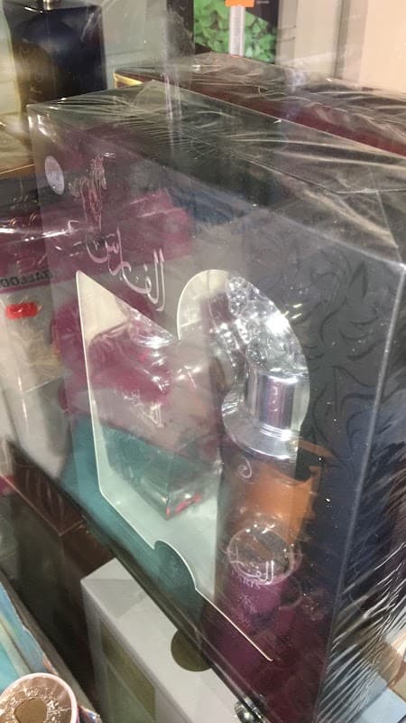 Luckys gifts - Gift Shops in bradford