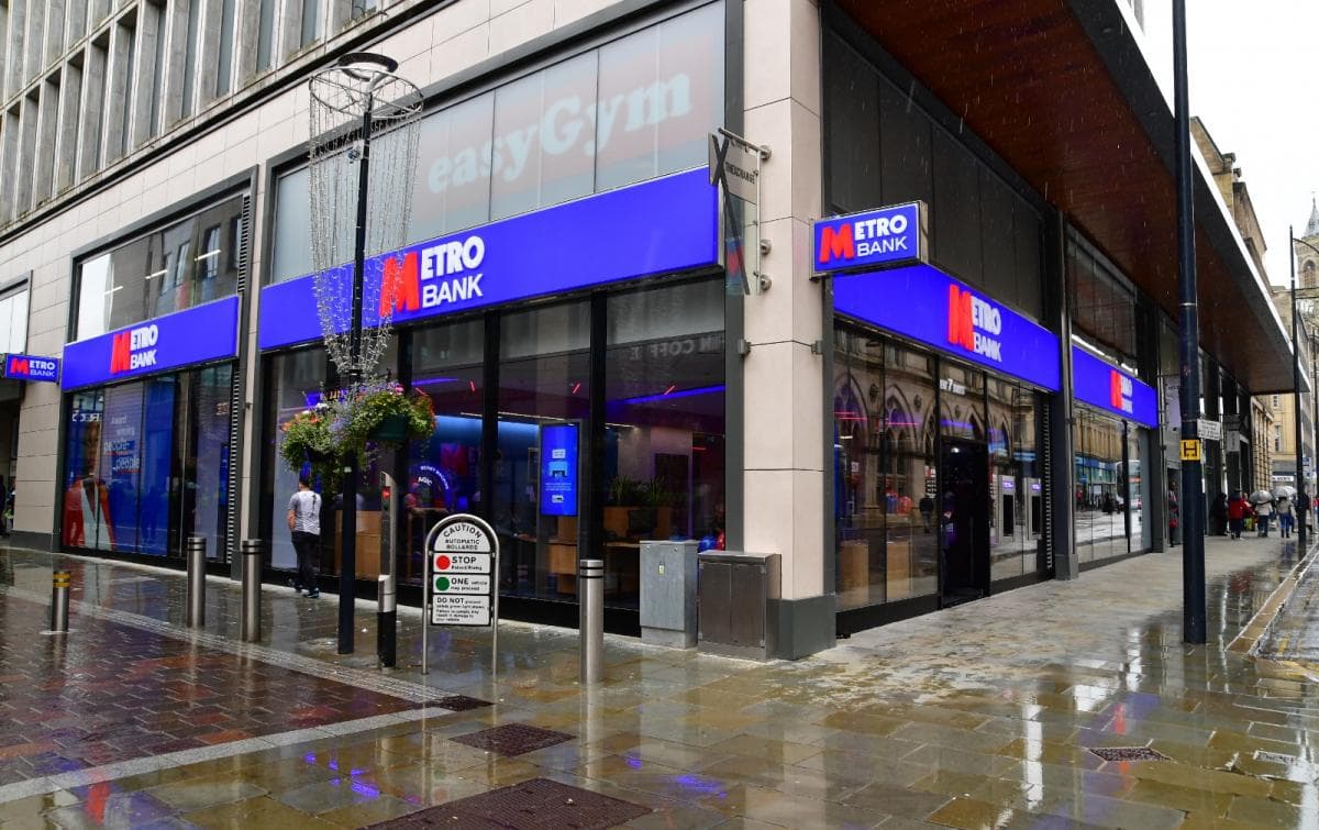 Metro Bank - Banks in bradford