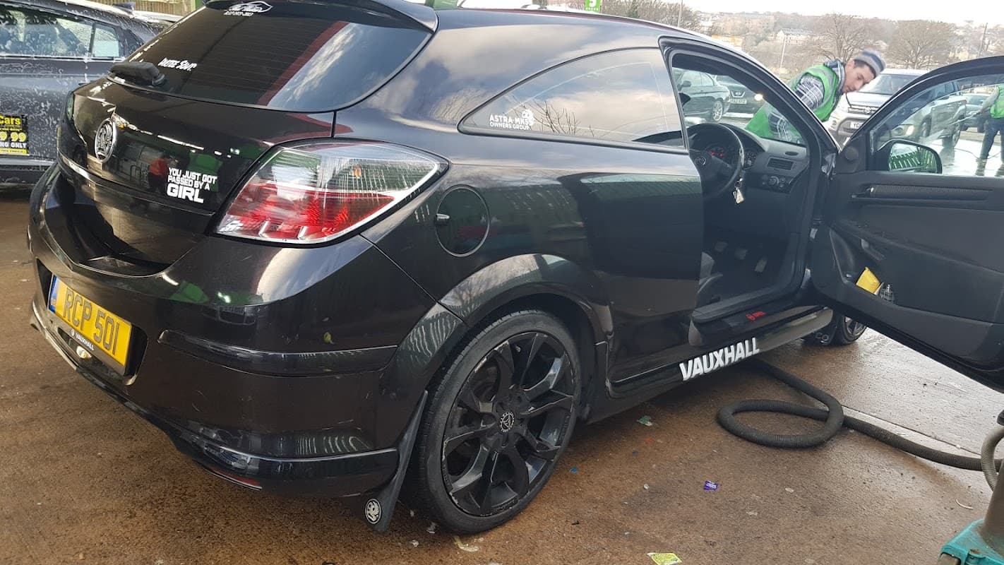 Queens Hand Car Wash - Car Washes in bradford