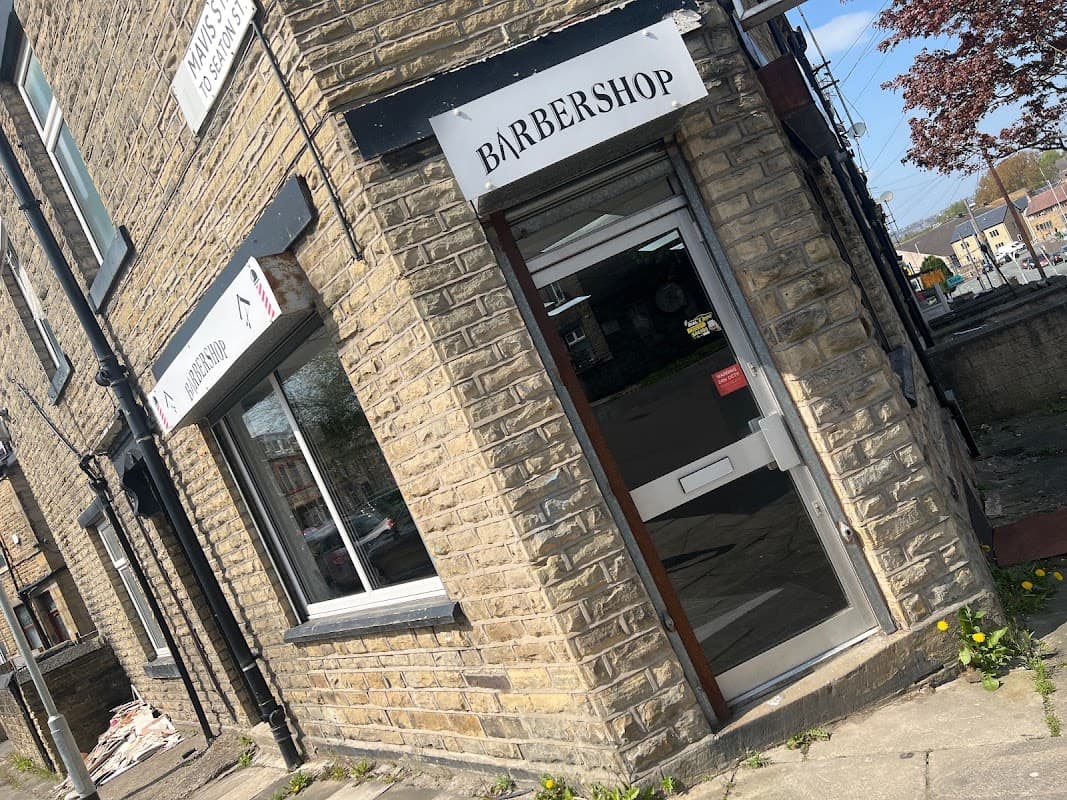 Spotlight barbers - Barbers in bradford