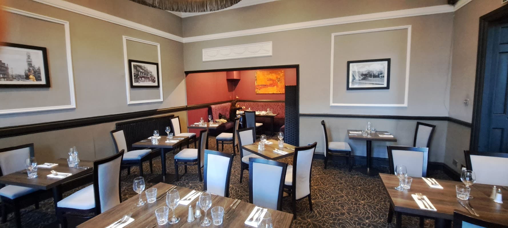 The Avenue Bar & Restaurant