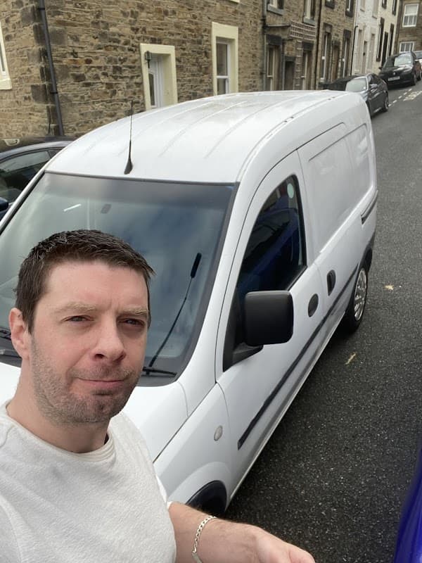 Robsoncouriers - Couriers in bradley