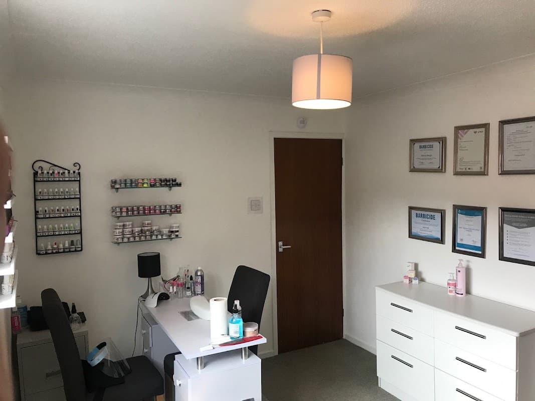 Melissas Magnificent Manicures - Nail Salons in bridlington