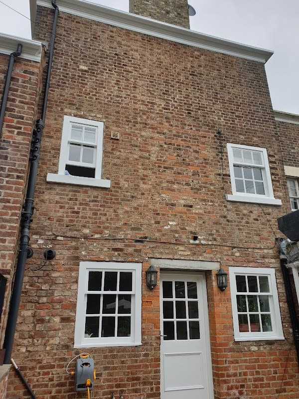 MR Painter And Decorator - Painters & Decorators in bridlington