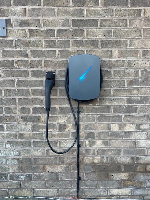 Polaris Energy Solutions Ltd - Electricians in brighouse