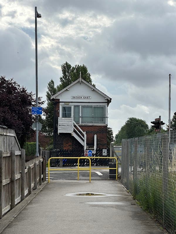 Senior Wright Ltd - Insurance in brough