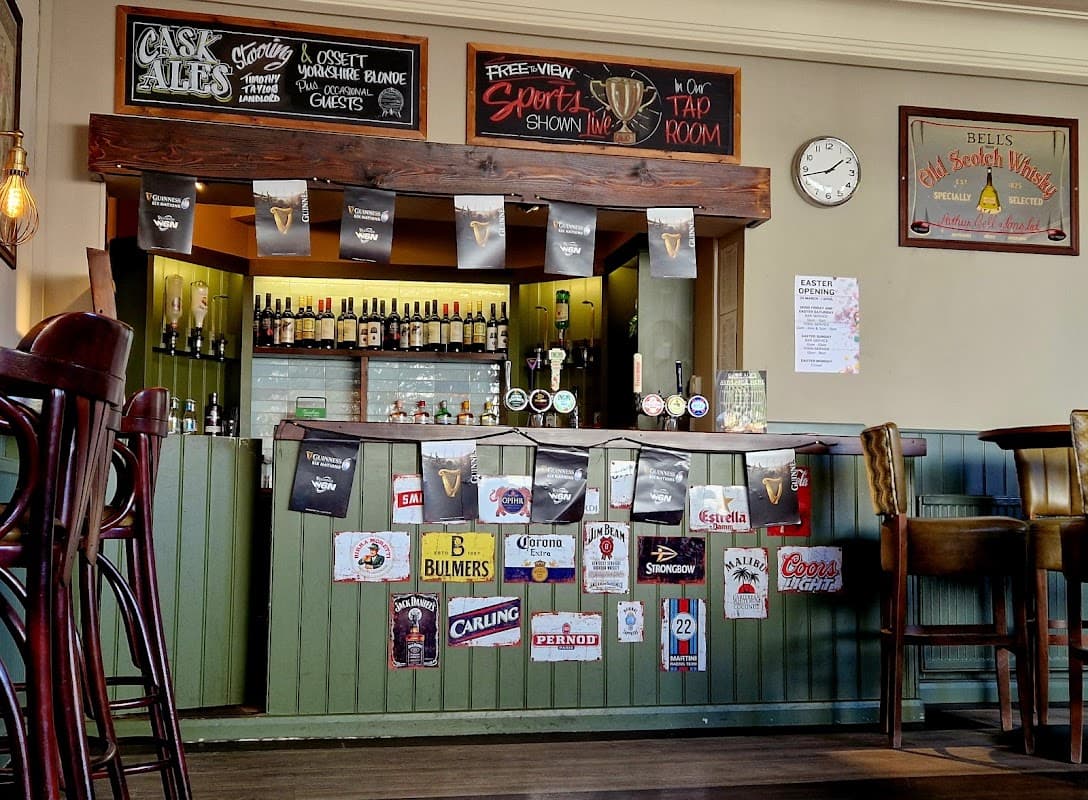 Dining at The Half Moon Elloughton in brough