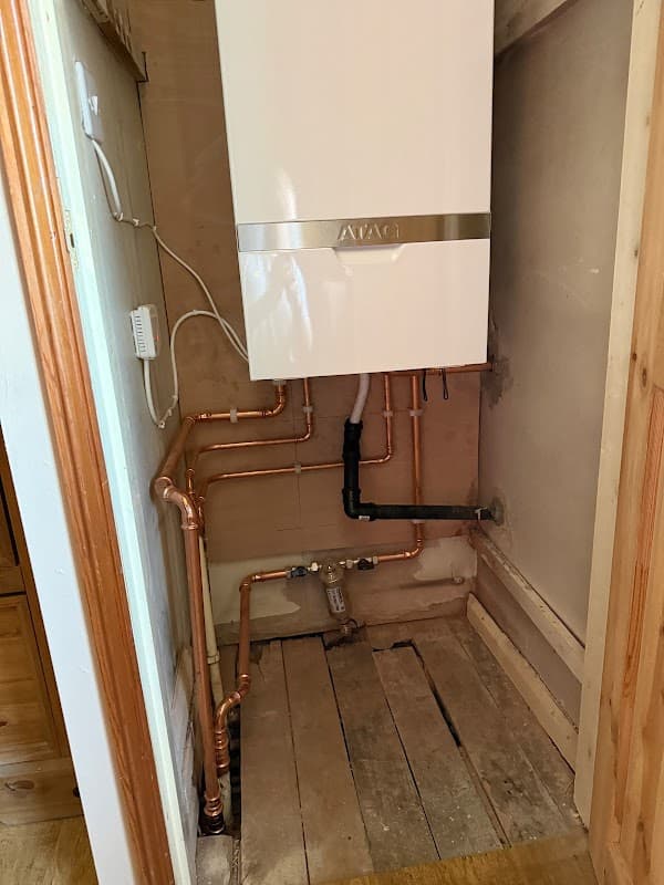 Homeglow Plumbing & Gas Services Ltd - Plumbers in canklow