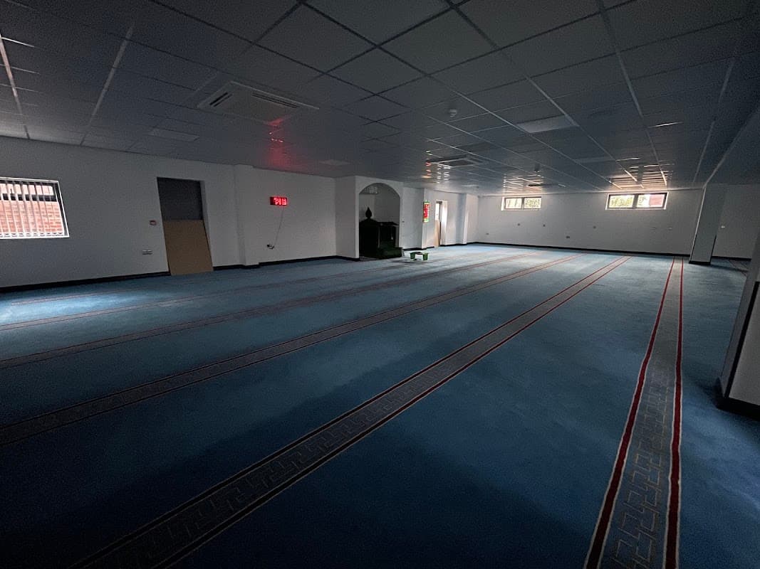 Hanfia Masjid And Islamic Cultural Centre - Mosques in carbrook