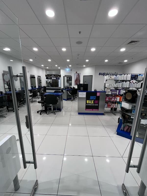 Supercuts Hair Salon Sheffield Meadowhall Centre - Hair Salons in carbrook