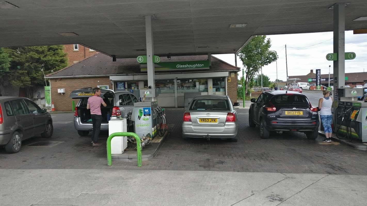 Applegreen Glasshoughton - Petrol Stations in castleford