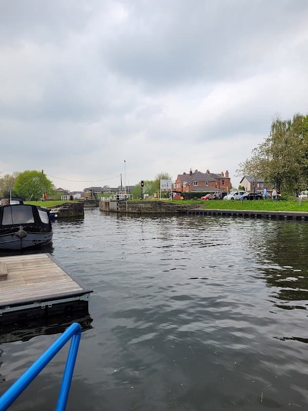 Castleford Boat Yard - Marinas in castleford