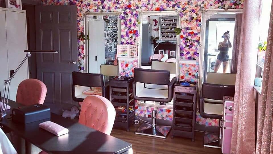 Dolly's House Hair, Nails, Beauty, SPMU & Aesthetics - Beauty Salons in castleford