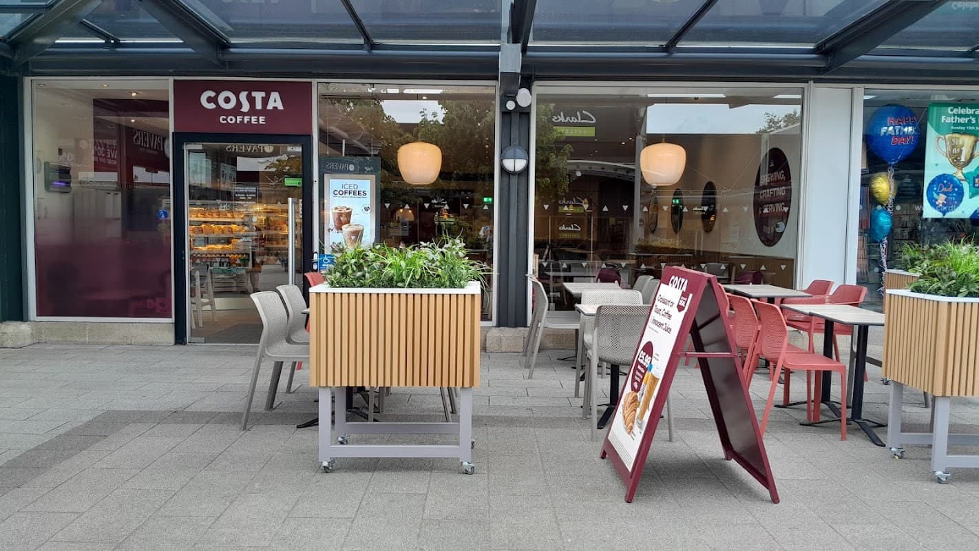 Junction 32 Shopping Outlet - Shopping Centres in castleford