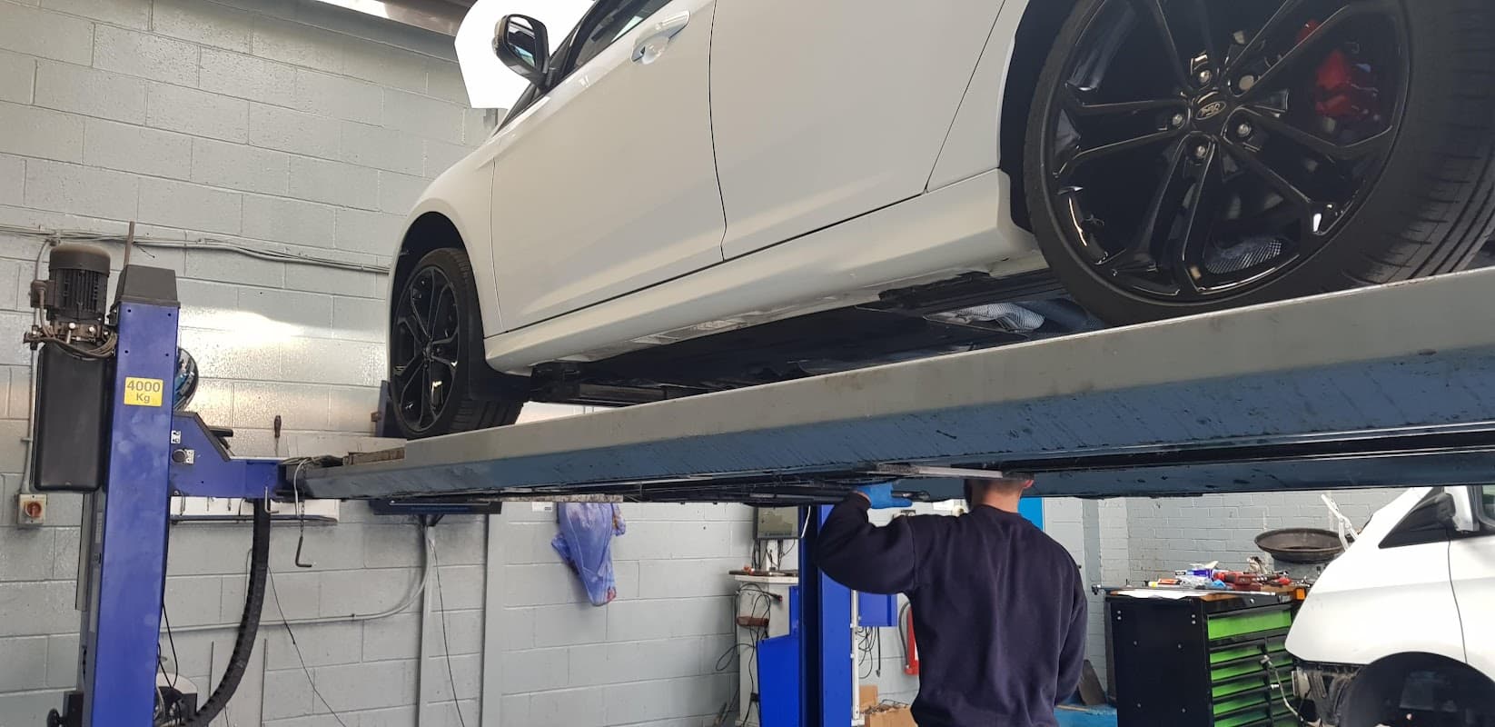 Northern Accident Repair Castleford - Garages in castleford