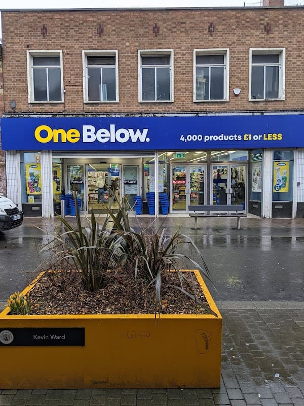 One Beyond Castleford - Discount Stores in castleford
