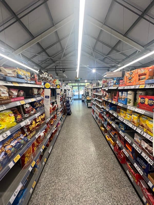 Tesco Express - Supermarkets in castleford