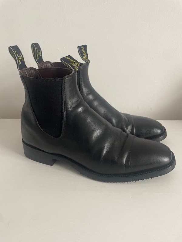 The Key & Heel Bar - Shoe Repairs in castleford