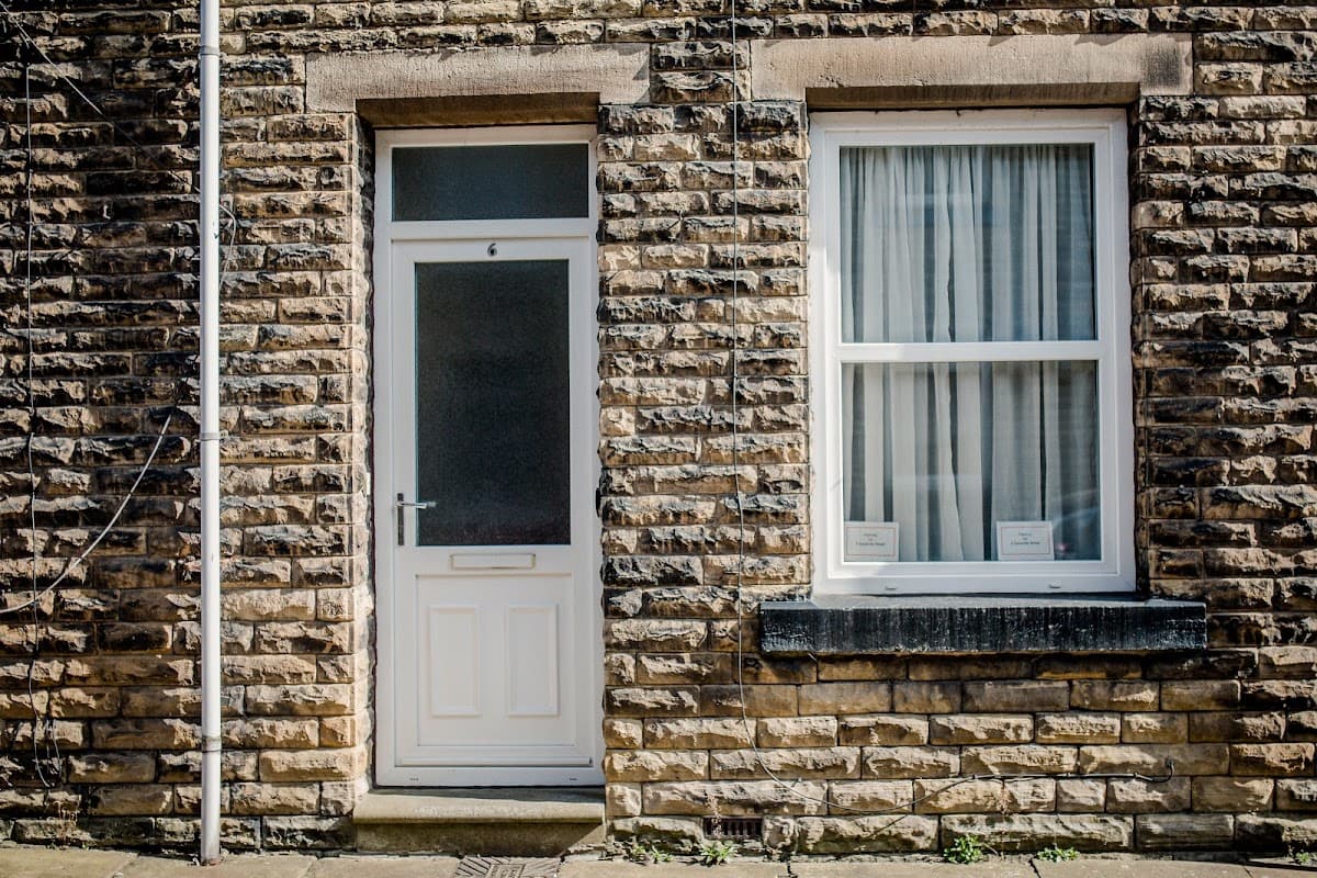 Accommodation at Calderdale Terraces (Sackville St) Holiday Let Located in the center of Hebden Bridge in chiserley