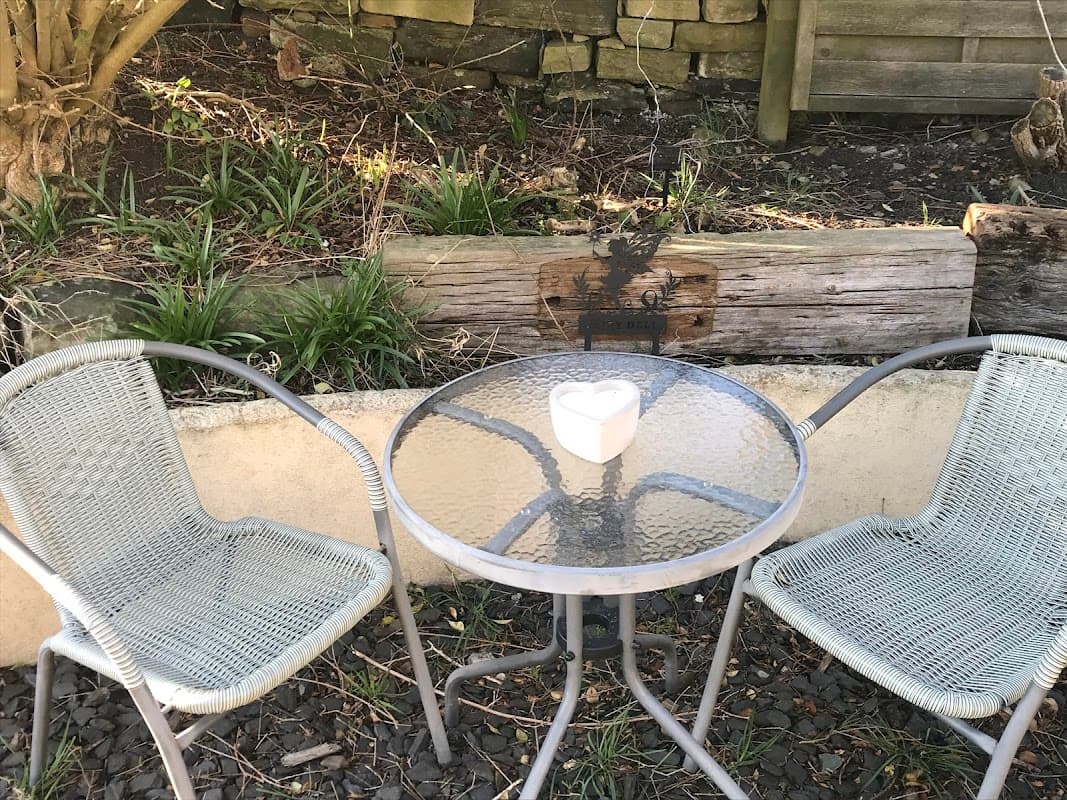 fAiRy DeLL Guesthouse - Guest House in cleckheaton