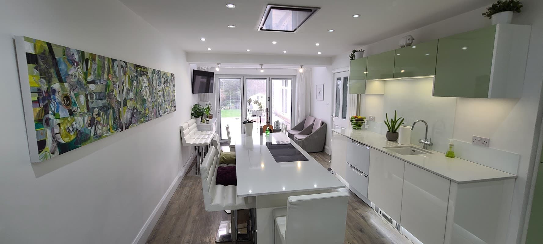 GLW Electrical - Electricians in cleckheaton