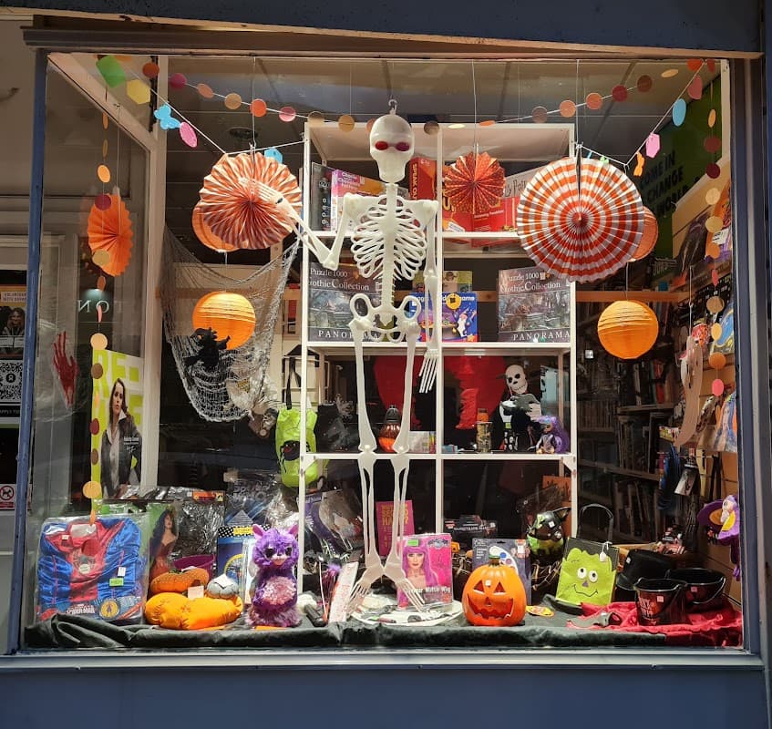 Oxfam - Charity Shops in cleckheaton