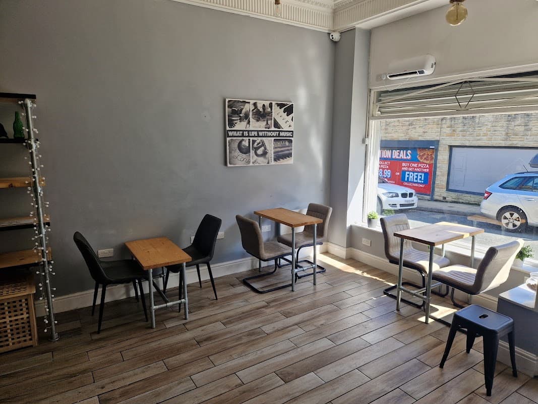 Food & drink at The Chain Bar in cleckheaton