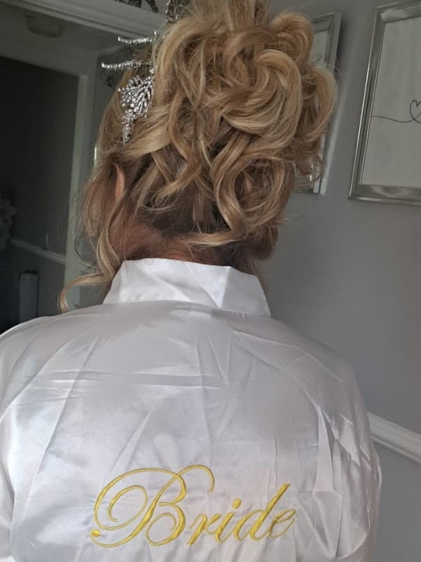 Cinderellas Hair & Beauty - Hair Salons in conisbrough