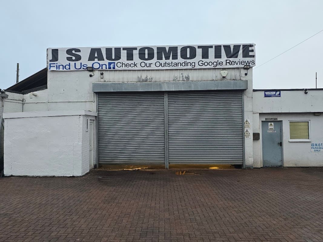 JS AUTOMOTIVE MOT AND SERVICE CENTER - Garages in conisbrough