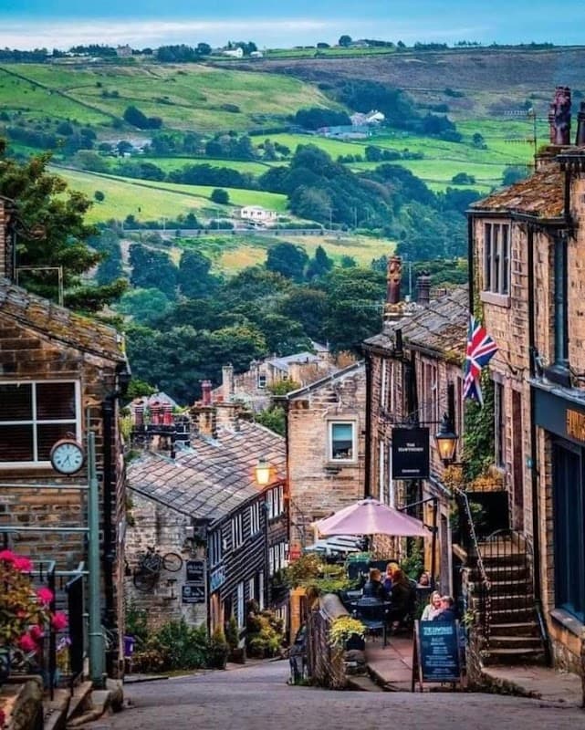 Haworth - Historic Site in cross roads