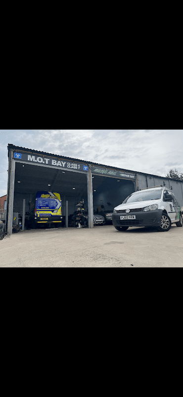 Muzzy's Autos - Garages in darnall