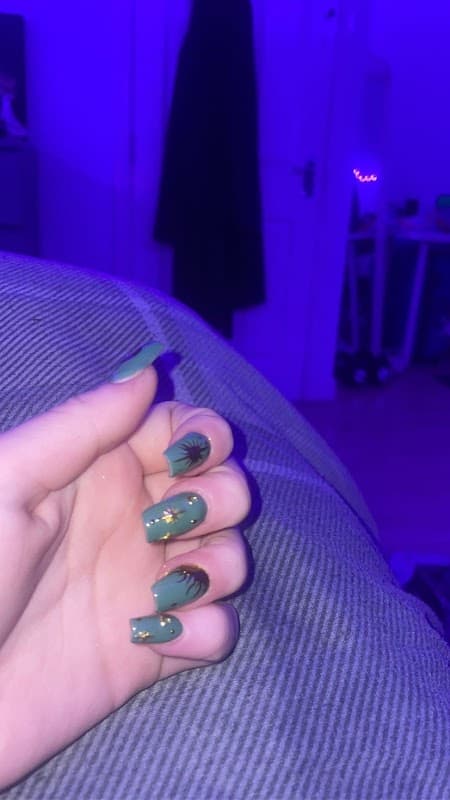 Aesthera cosmetics - Nail Salons in dewsbury