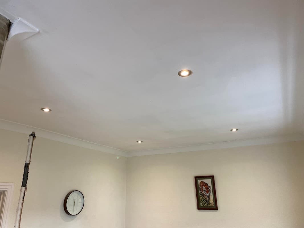 EES Yorkshire Ltd - Electricians in dewsbury