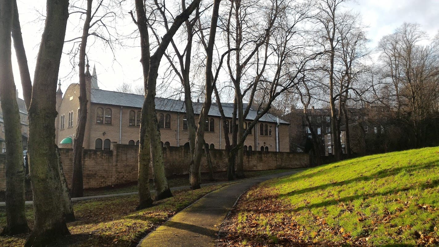 Ilaahi Masjid - Mosques in dewsbury