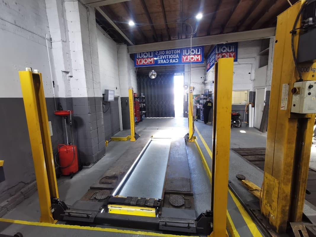 Beechfield Garage - Garages in doncaster