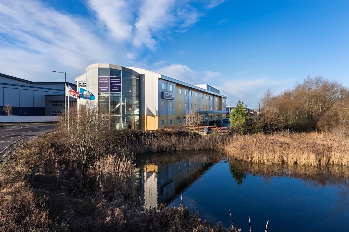 Doncaster International Hotel - Shelters in doncaster