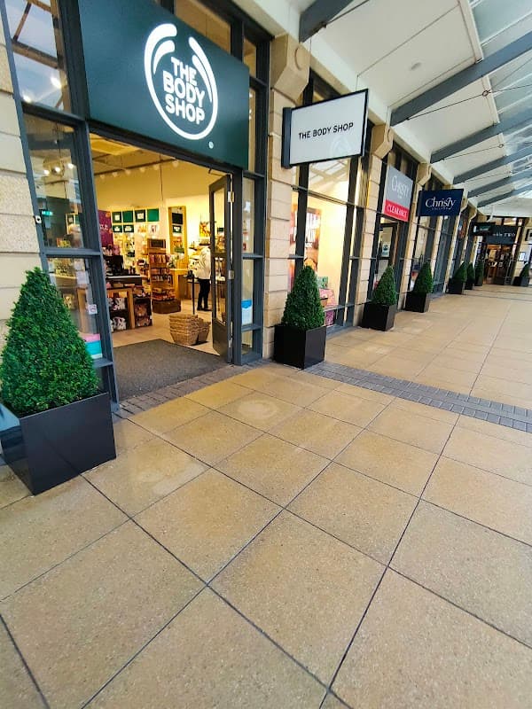 Doncaster Lakeside Outlet - Outlet Stores in doncaster